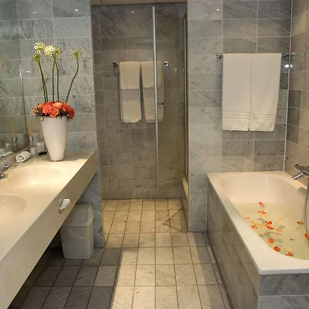 City Hotel Ξενοδοχείο 4*