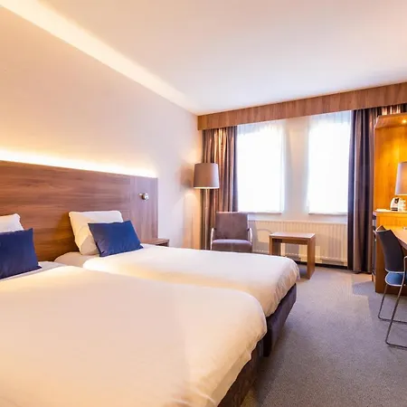 City Hotel Ξενοδοχείο 4*