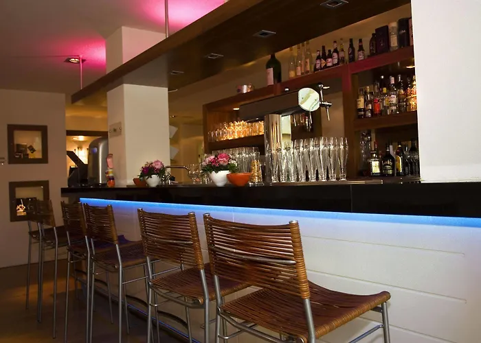 Отель City Hotel 4*